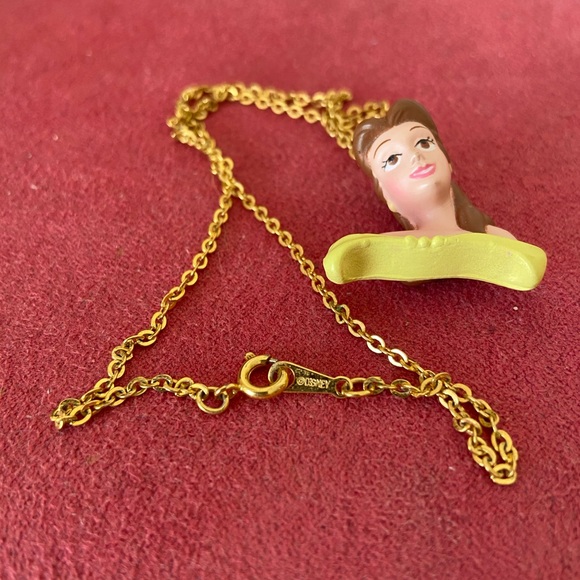 VINTAGE Beauty and the Beast necklace. - Picture 2 of 4